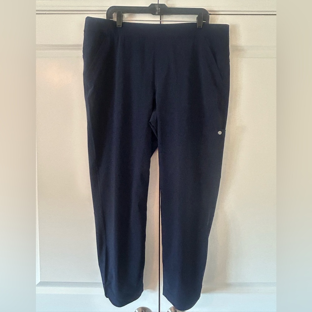 Women’s Columbia Dark Blue Ankle Pants